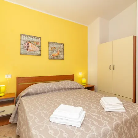 La Cruzitta Nyaraló *